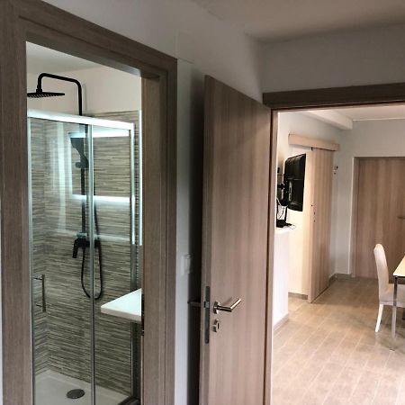 Garden Apartment Palit Luaran gambar